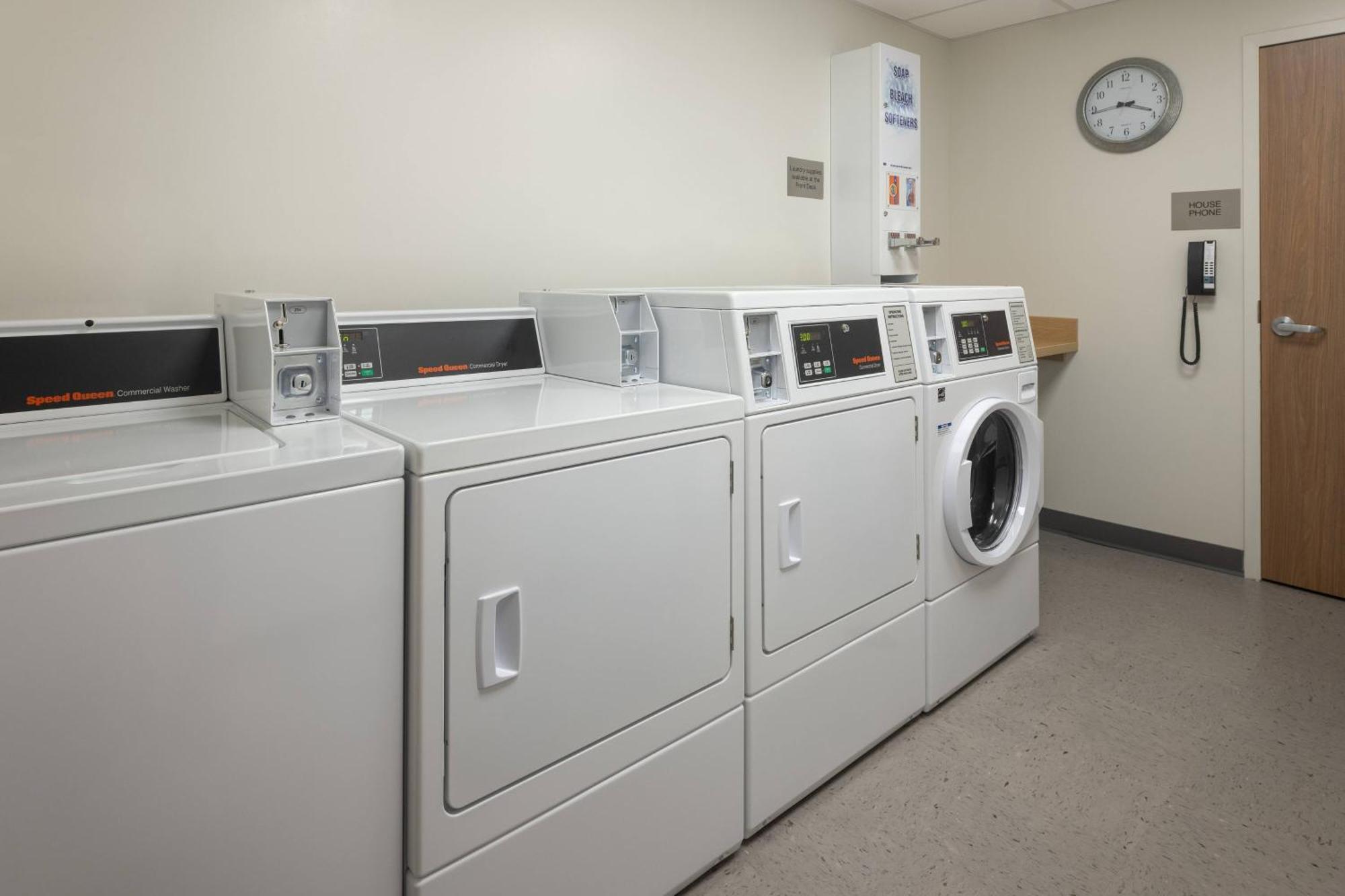Fairfield Inn & Suites By Marriott South Kingstown Newport Area Экстерьер фото
