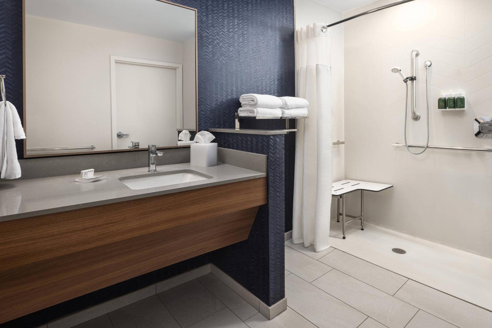Fairfield Inn & Suites By Marriott South Kingstown Newport Area Экстерьер фото